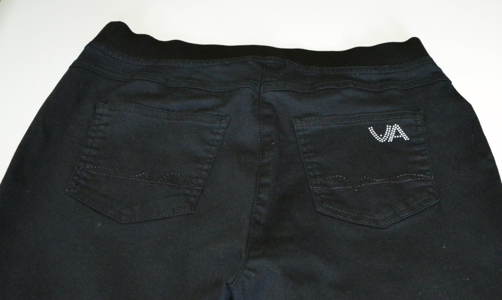 Schicke Damen Jeans, schwarz, VA,