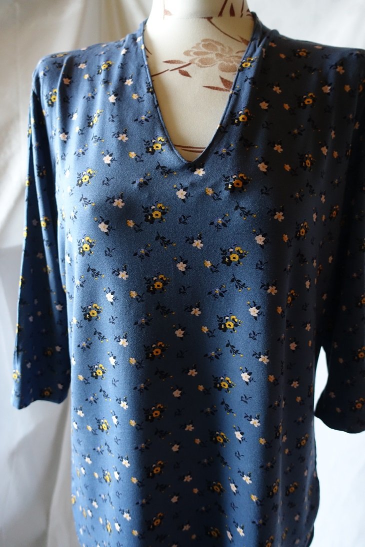 Tom Tailor Damen 3/4 Arm Shirt Gr.42 blau geblümt