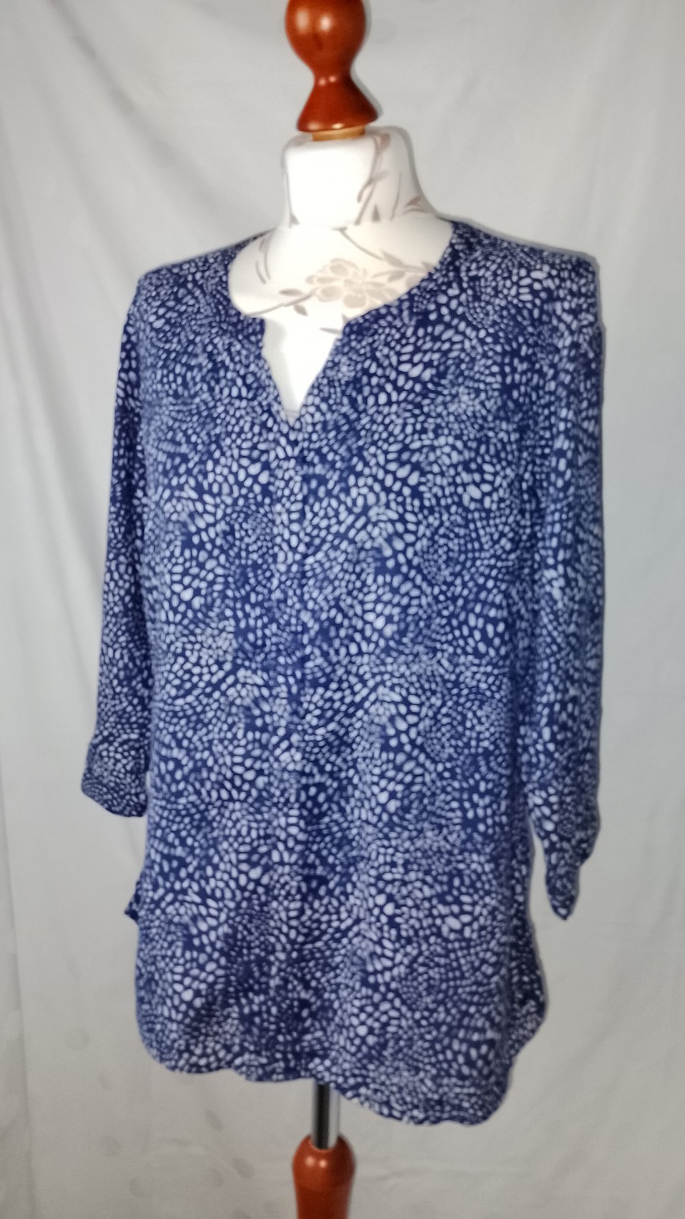 Cecil Damen BW Marken Shirt Gr.M 42 blau Punkte