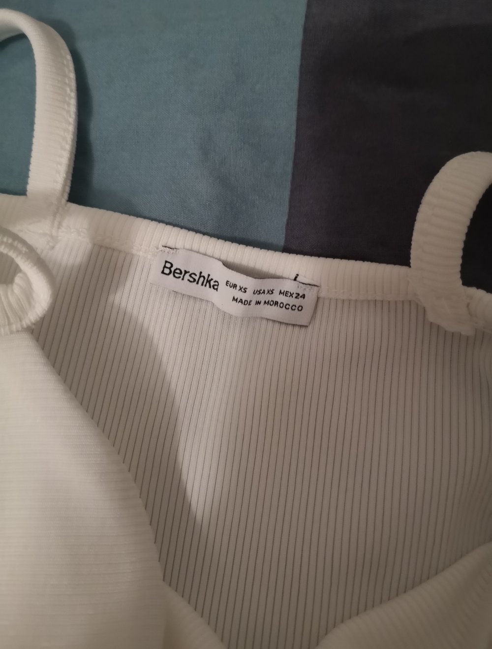 Weißes Crop Top