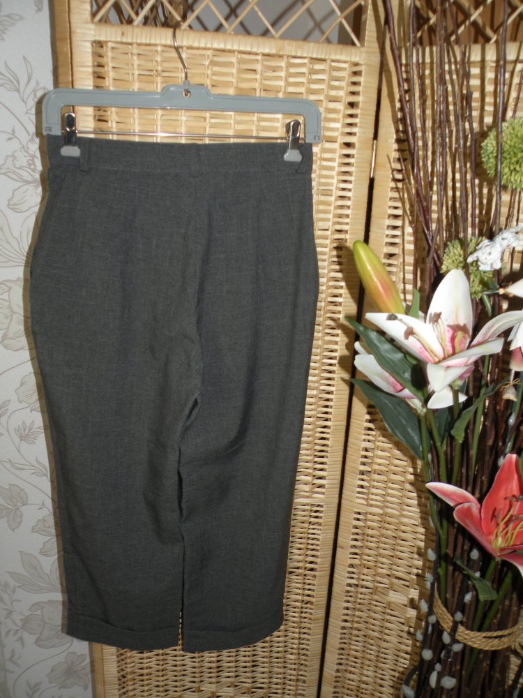 3/4 Damen Sommer Hose Grau Anthrazit super Zustand Gr. 36