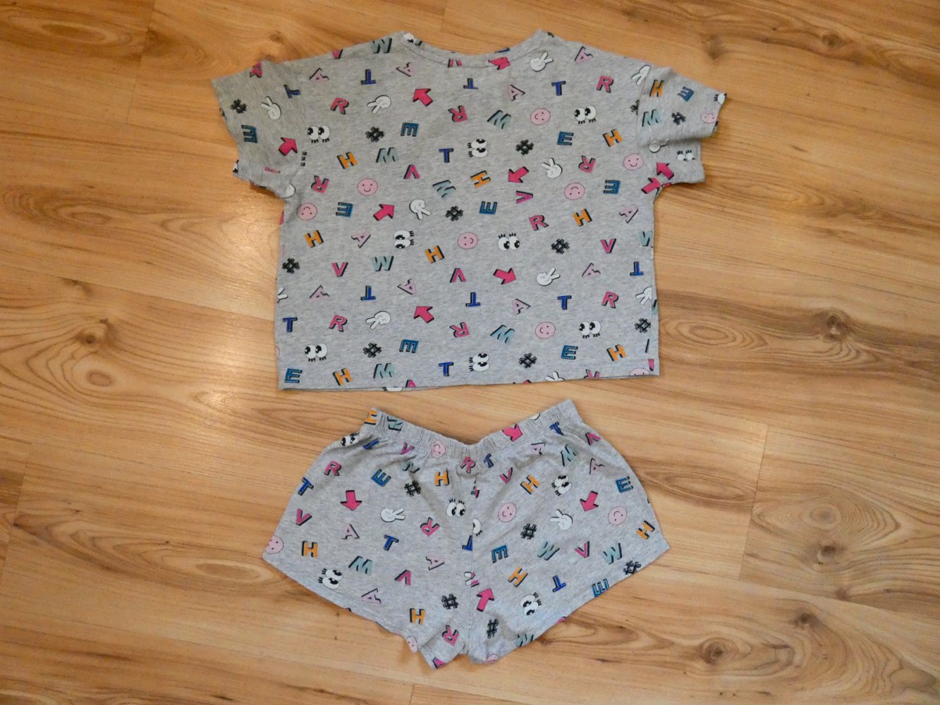 Mädchen Schlafanzug Pyjama 2tlg. Grau Gr. 146 152