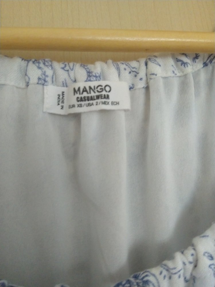 hübsches Sommerkleid mit Unterkleid
