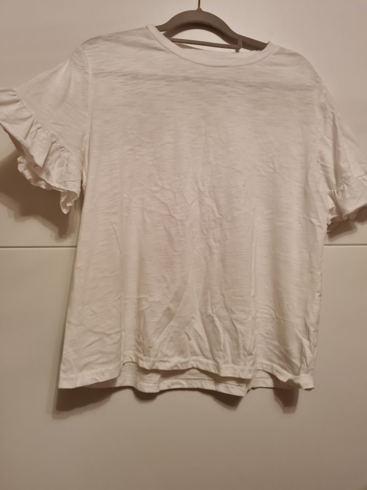 T-Shirt mit Rückenausschnitt