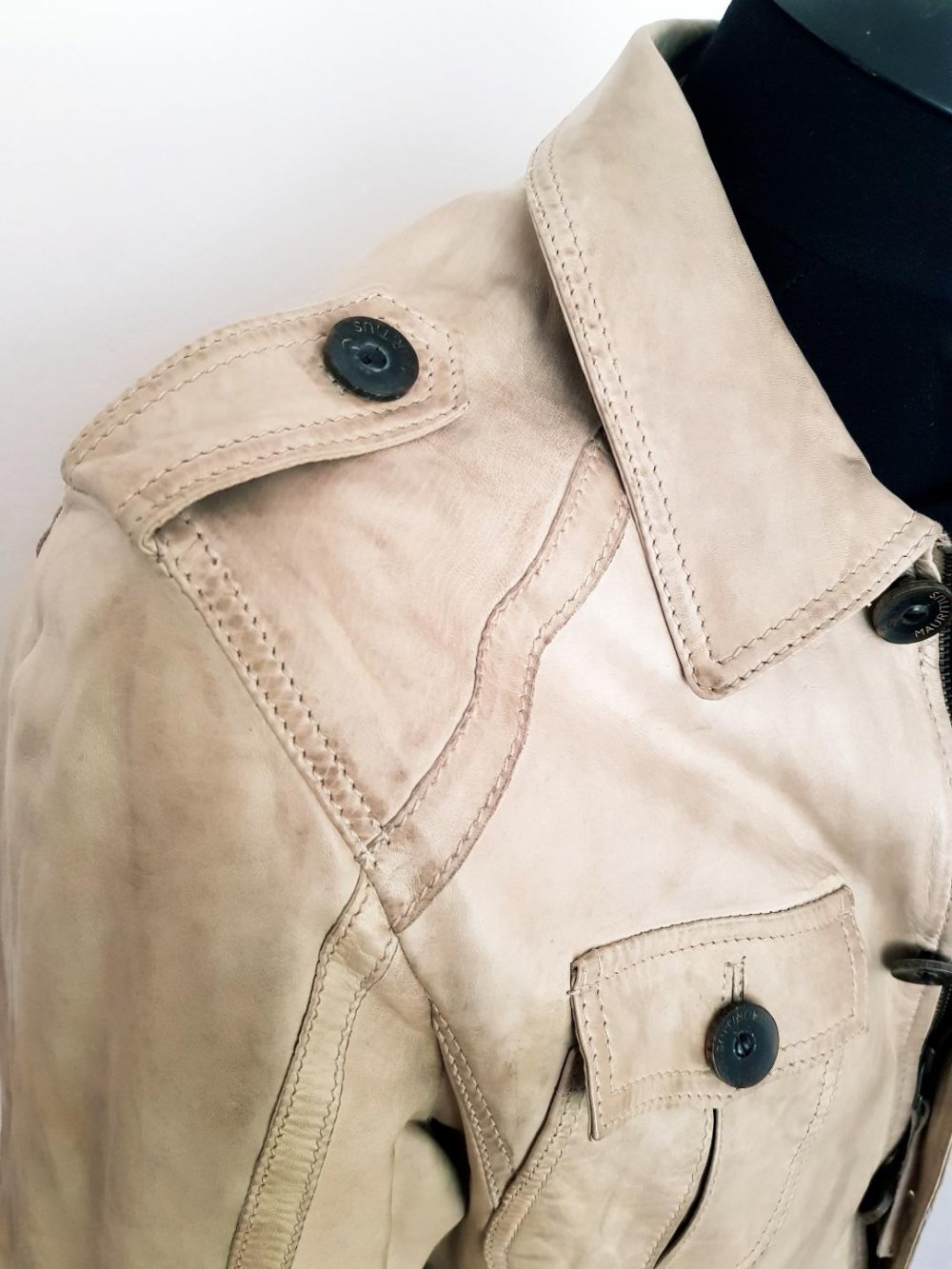 Lederjacke herren marke mauritius  beige