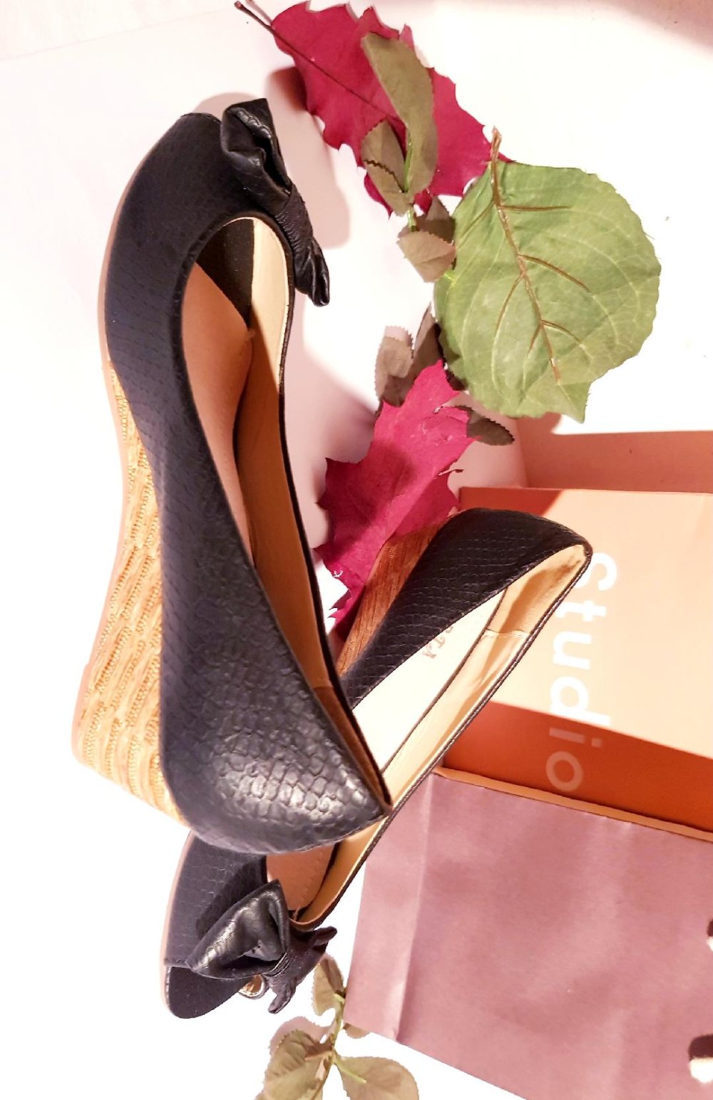 Damenschuhe Pumps Designer Acierta 39 Leder 5 cm Absatz schwarz elegant