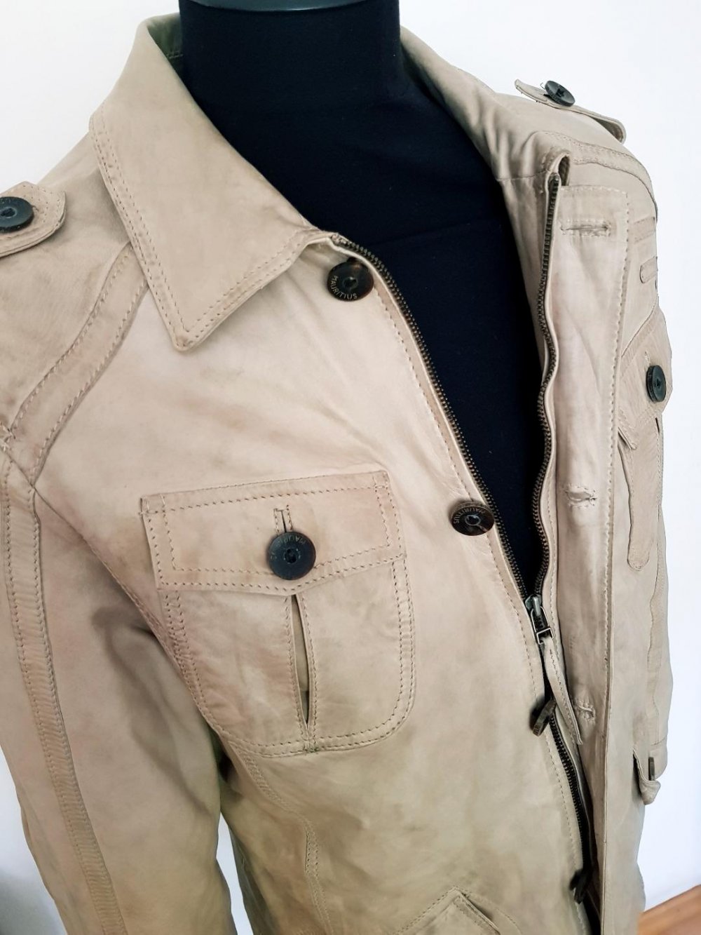 Lederjacke herren marke mauritius  beige