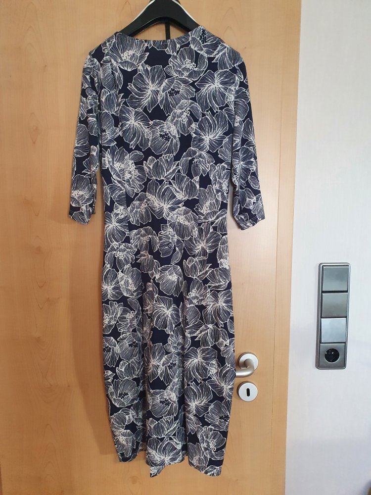 Damenkleid