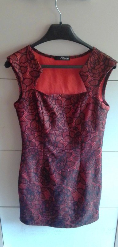 Ärmelloses Kleid