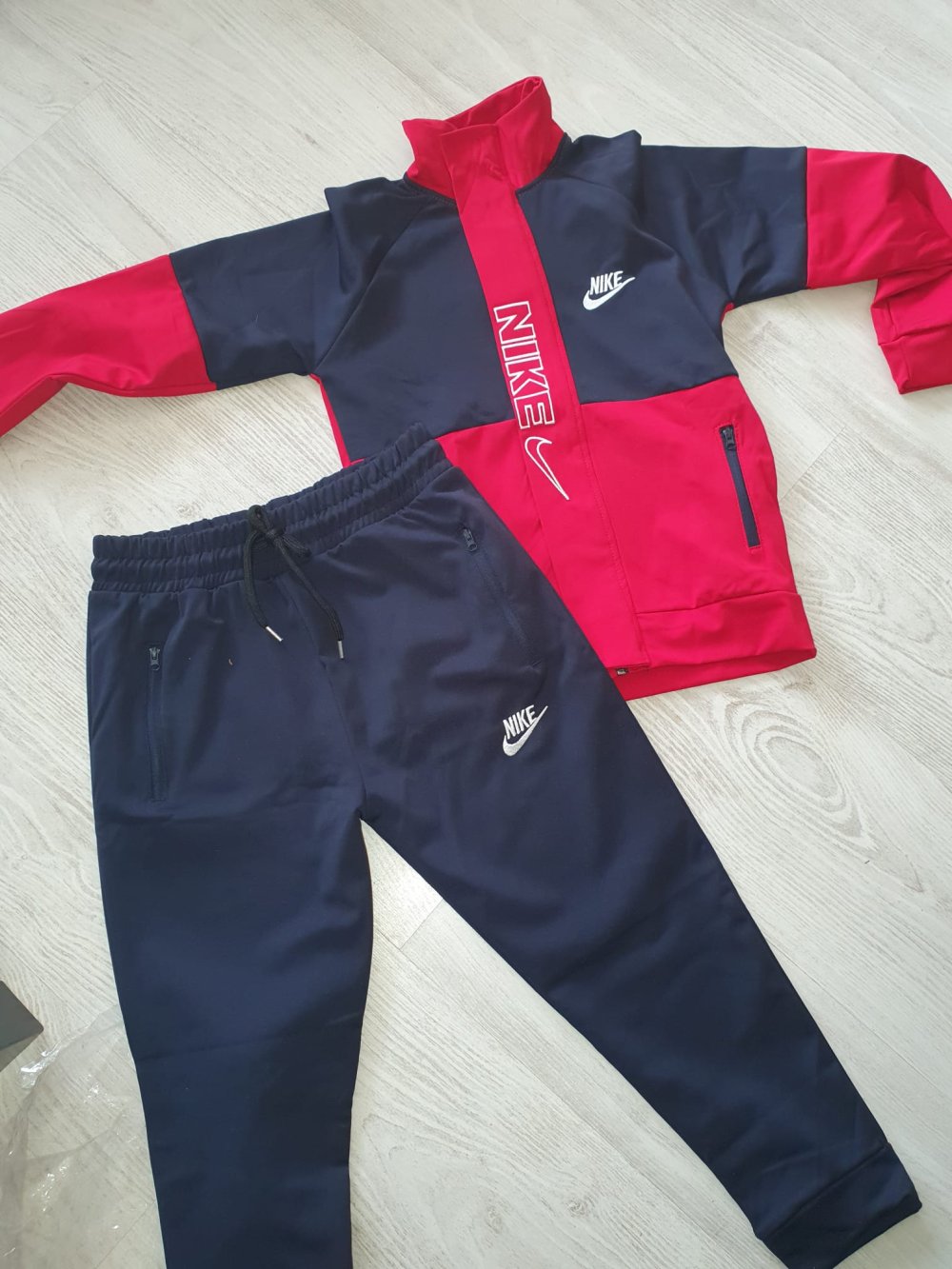 adidas Jogger 
