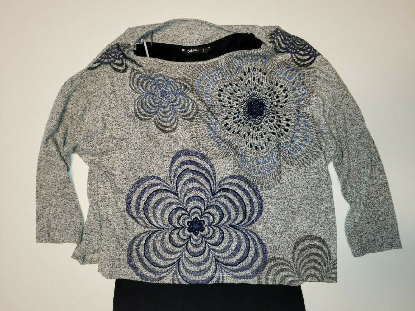 Desigual Damen Kleid in der Größe S im sehr guten Zustand