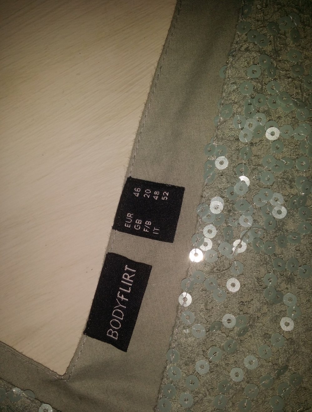 maxi Kleid in Grau
