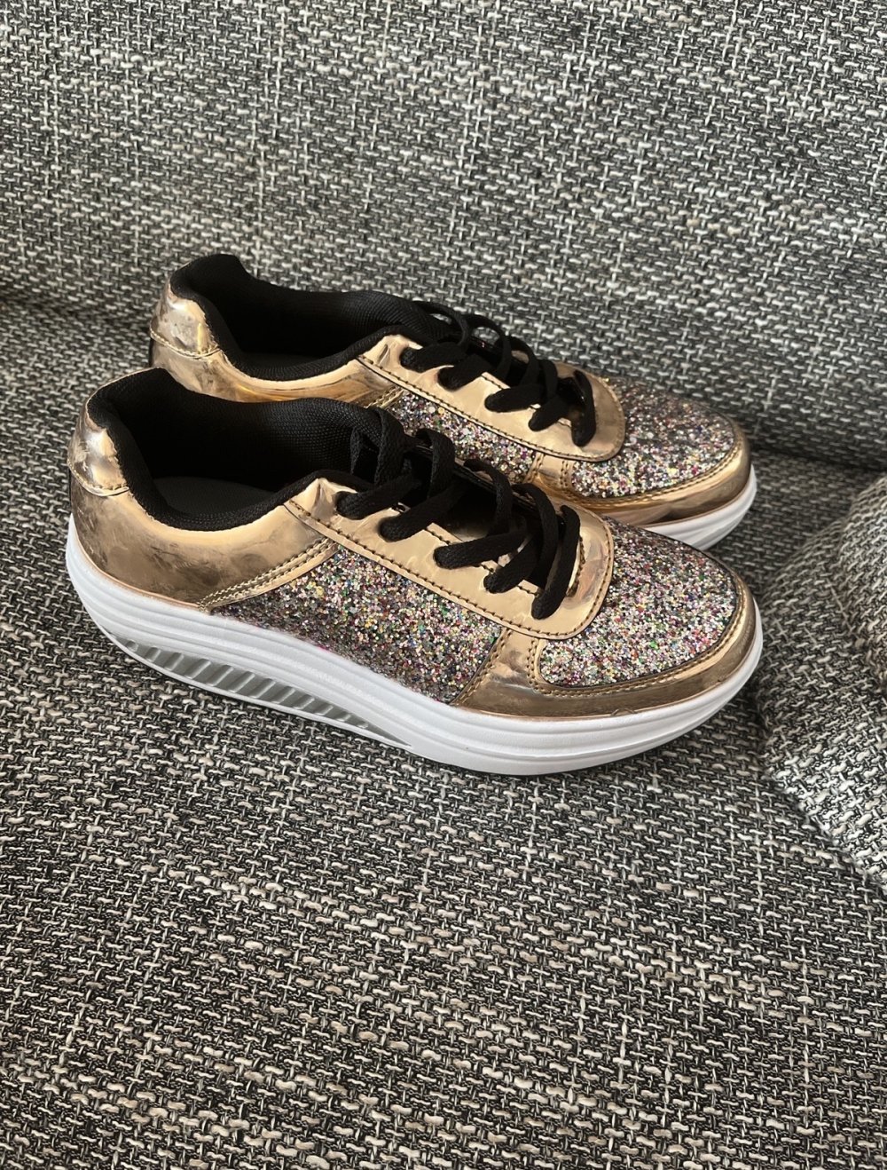 goldene Glitzer Turnschuhe 38 neu