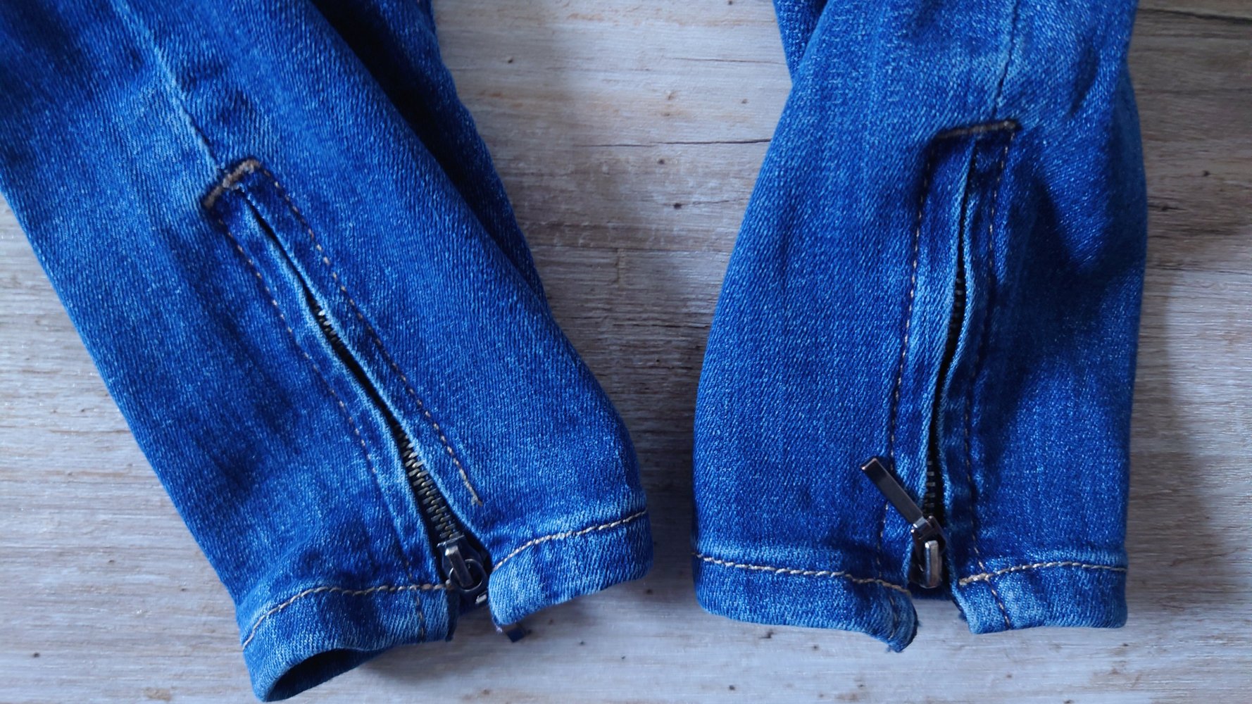 Jeans Gr. 26/30