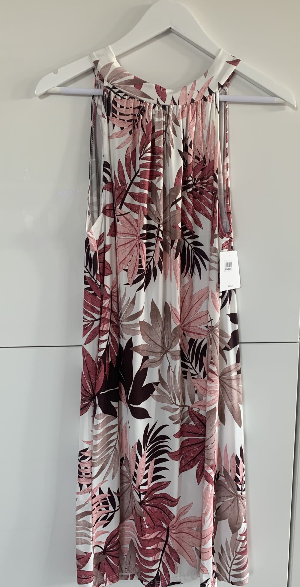 Leichtes Sommerkleid Ärmellos