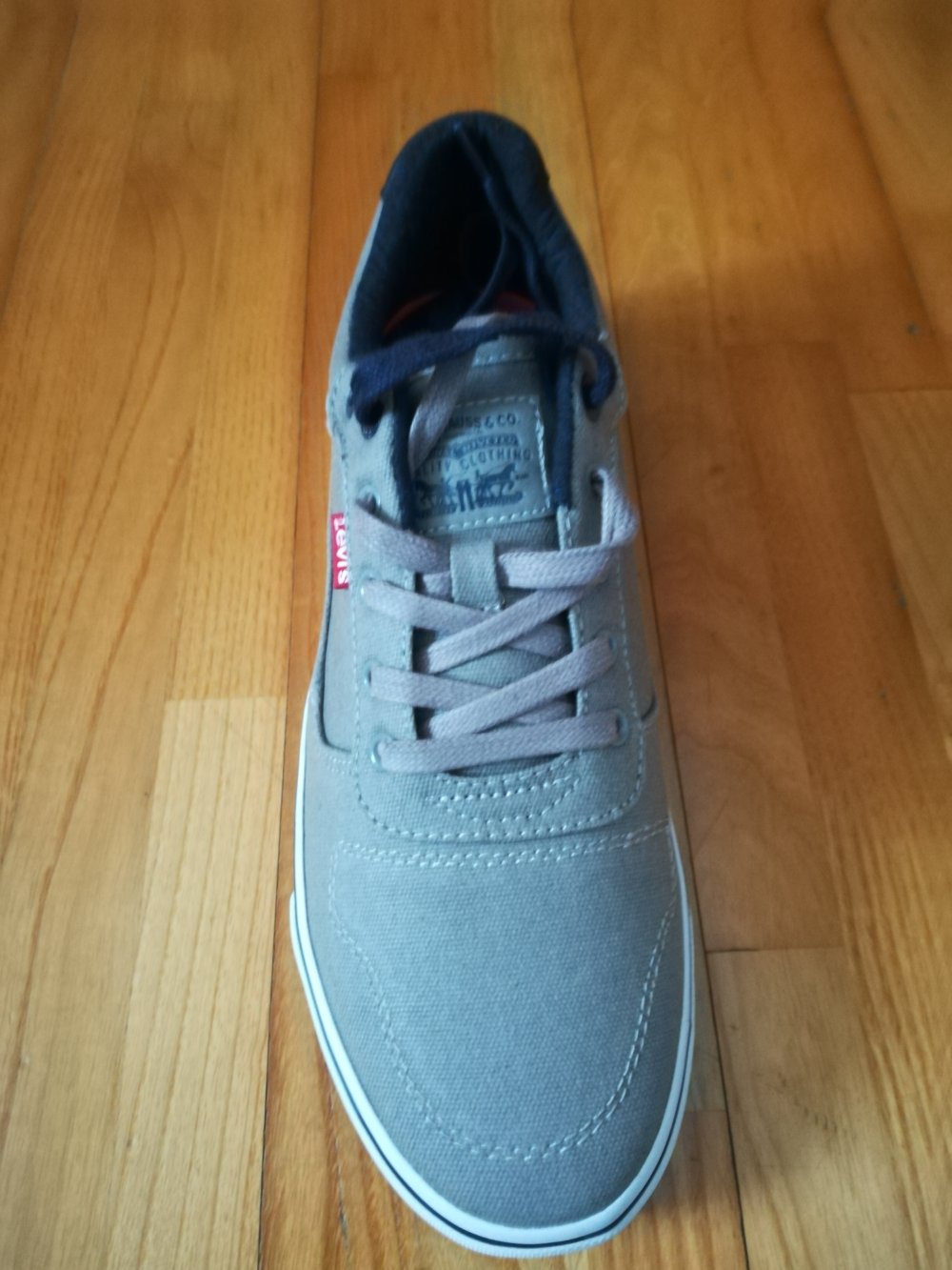 Levis Sneakers