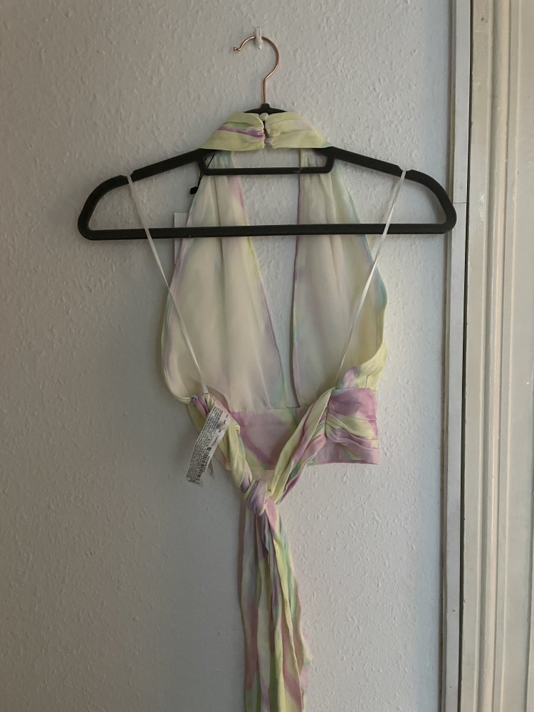 Zara Neckholder