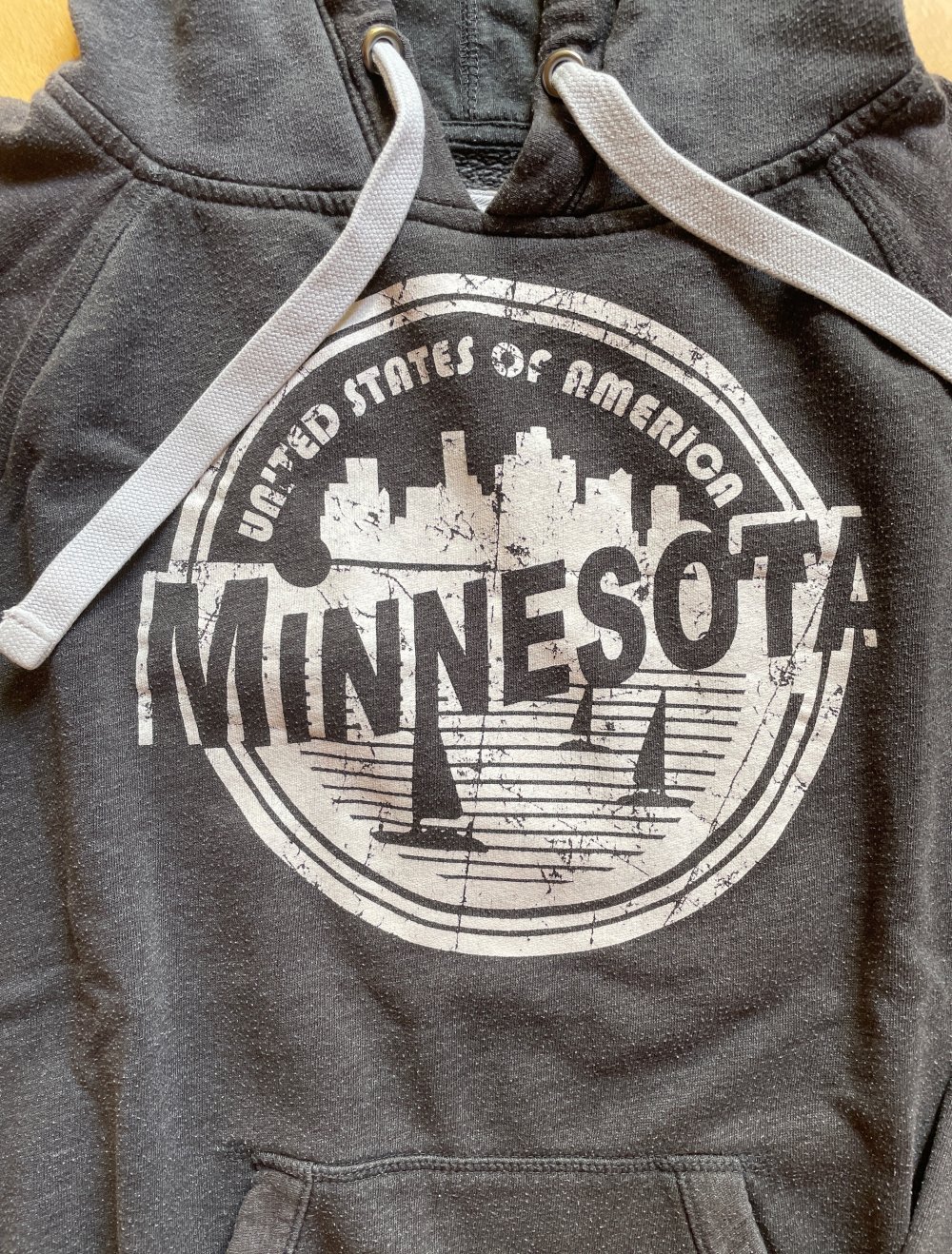 Minnesota pulli