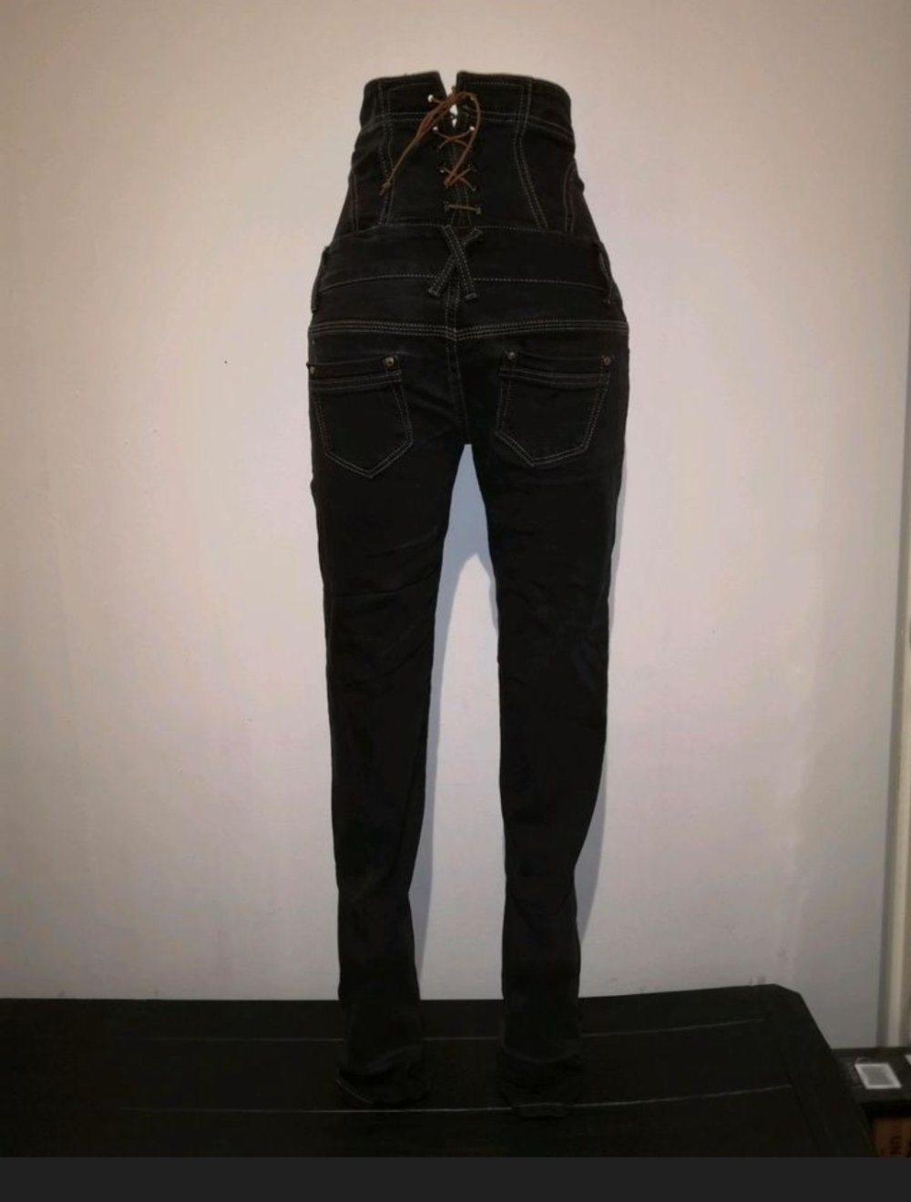 High Waist Jeanshose Gr. S