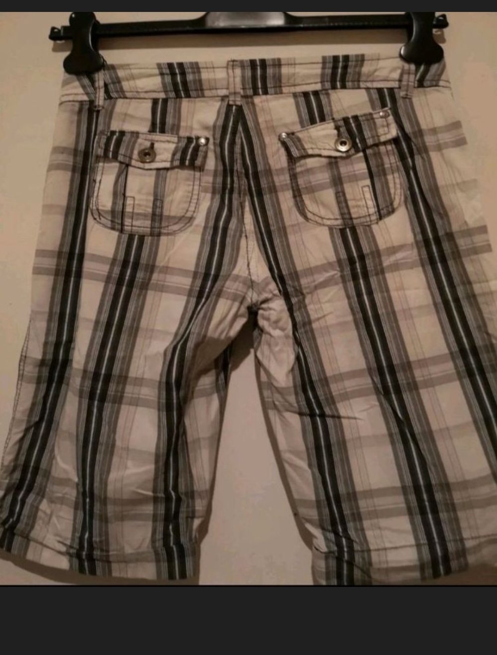 Kurze Hose Gr. 34