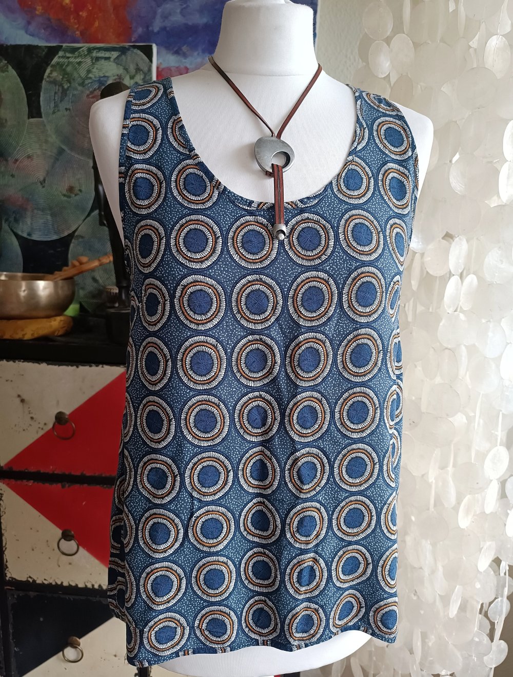luftiges Shirt blau buntes interessantes Muster Kreise H&M 100% Viskose 38/S