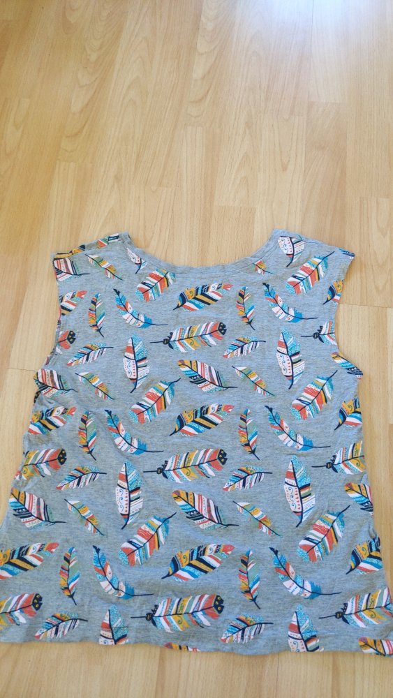 T-Shirt mit Federprint 