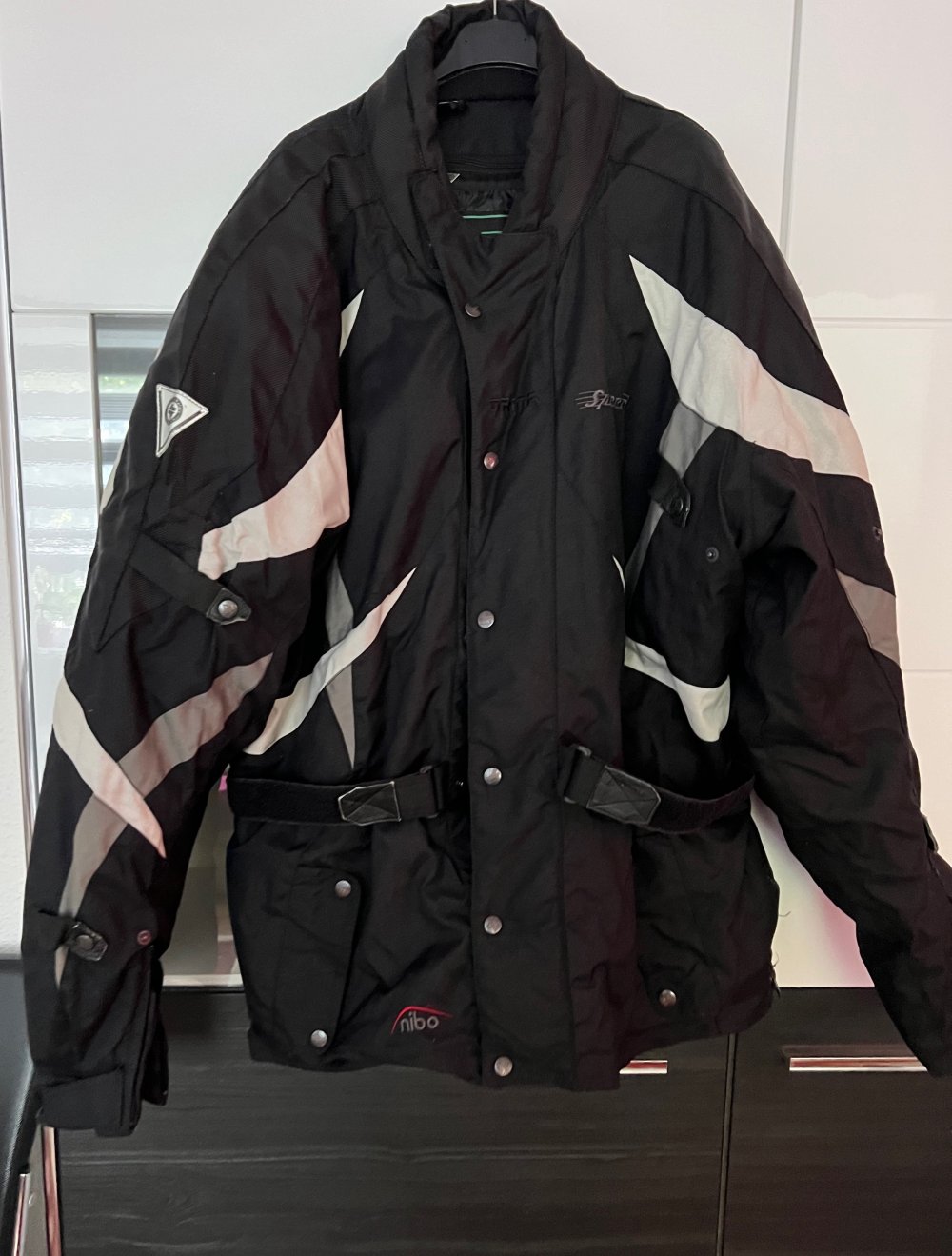 ORINA SPEED MOTORRADJACKE
für Herren

Gr.60
SEHR GUT ERHALTEN!

siehe BILDER.