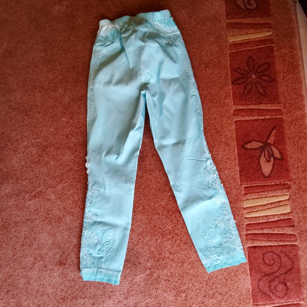 Wunderschöne nagelneue Glitzer Leggings von tredy Größe 36
