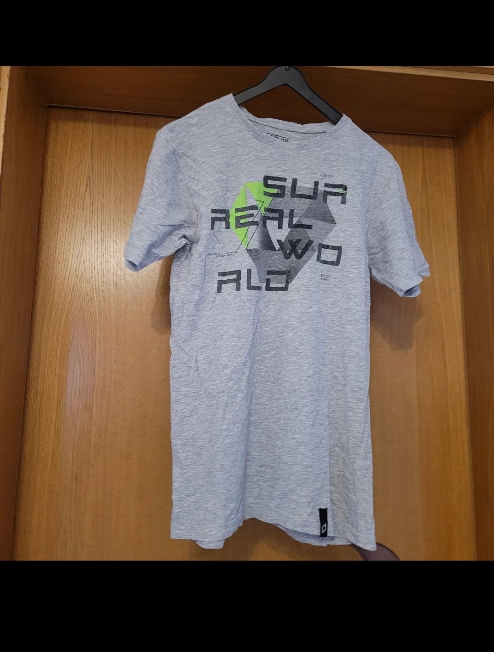Shirt mit text
