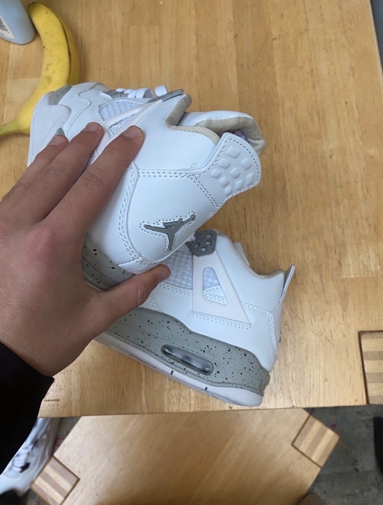 Jordan 4