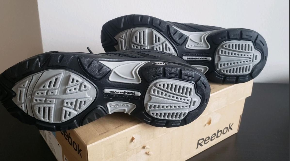 NEU - Reebok Freizeitschuh Gr. 36