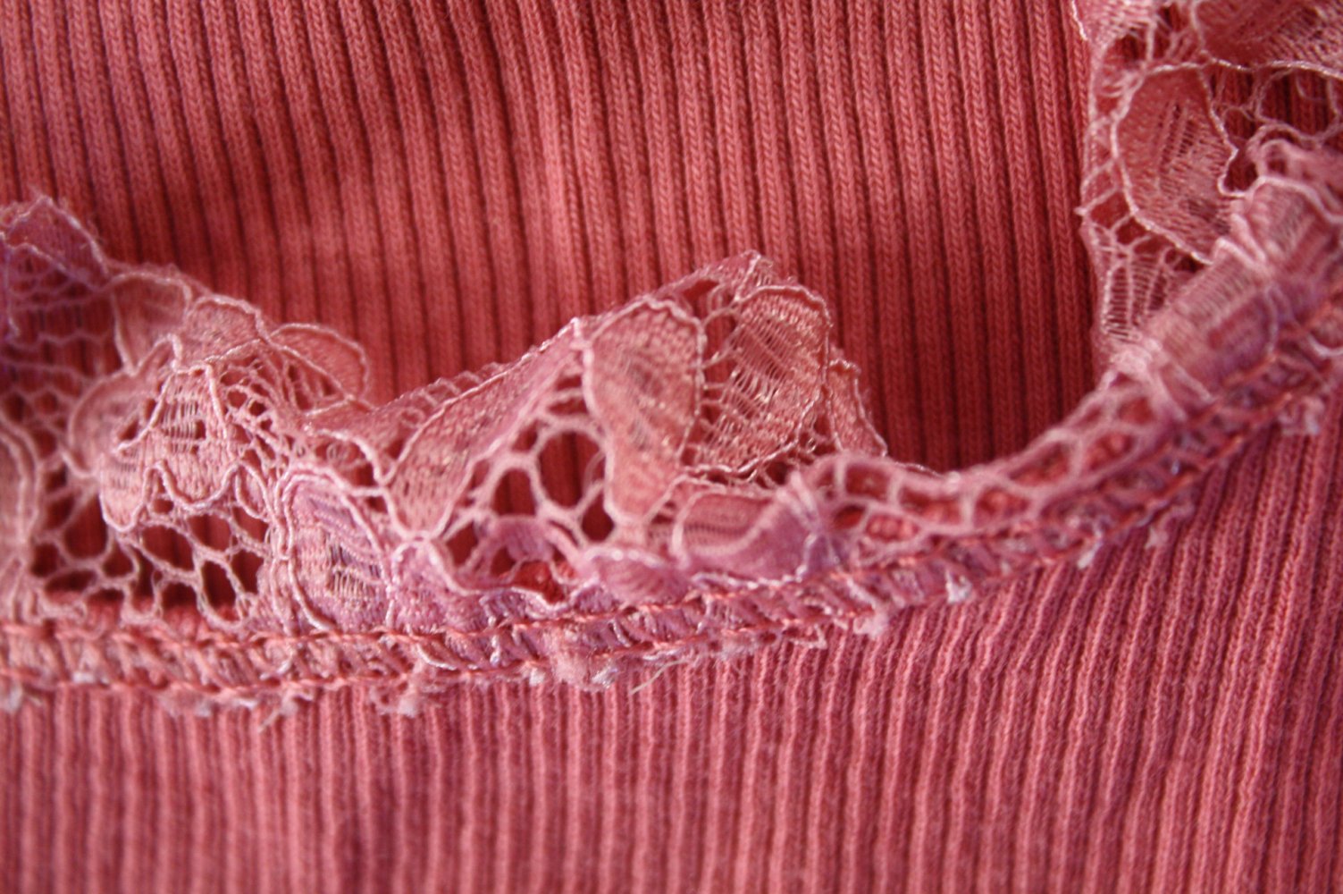 Rippenshirt Rippentop Shirt mit Spitze Trägershirt Trägerhemd M 38 