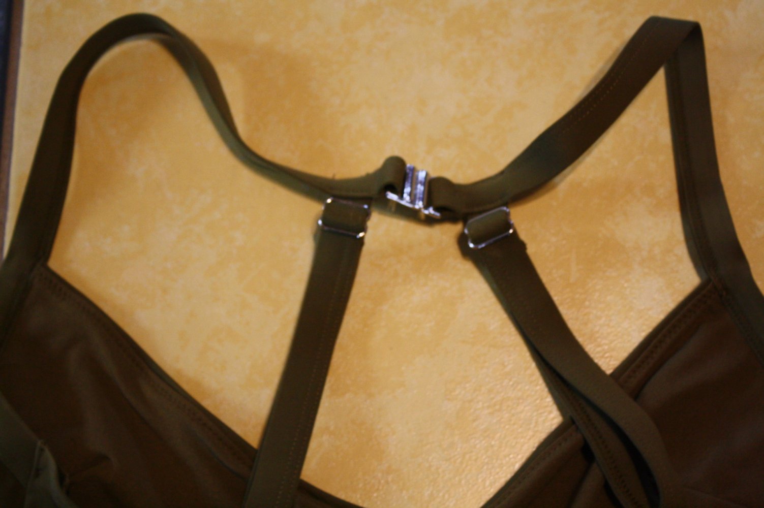 H&M Bikini Teil Oberteil khaki neu 75 C 80 C oder Grösse 40