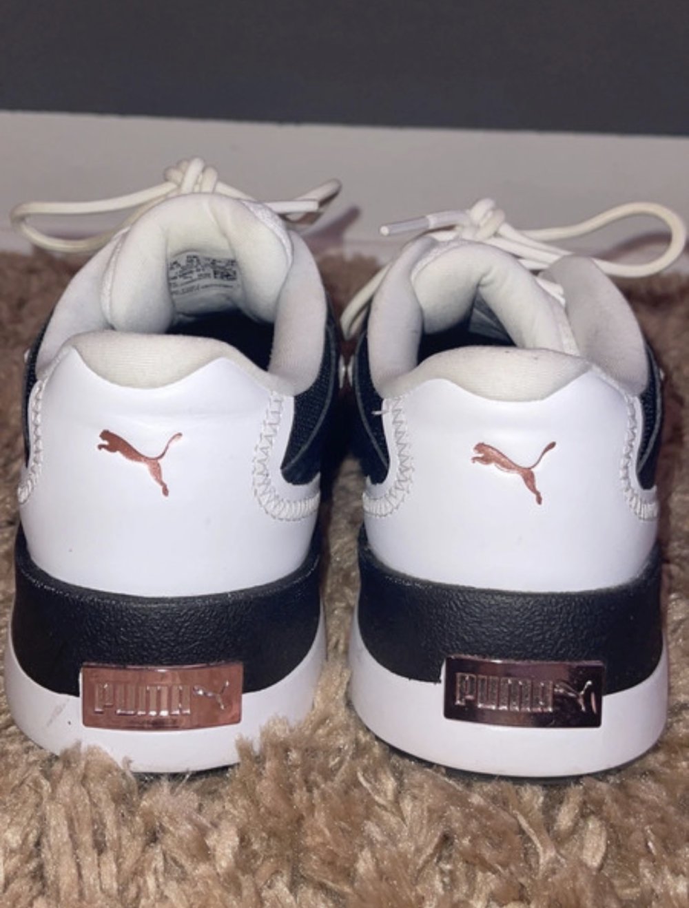 sneaker