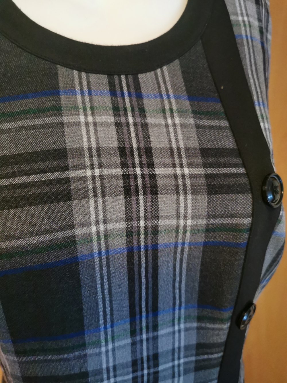  schwarz kariertes Damen- Business- Kleid, von „San Hara“, GR. 42
