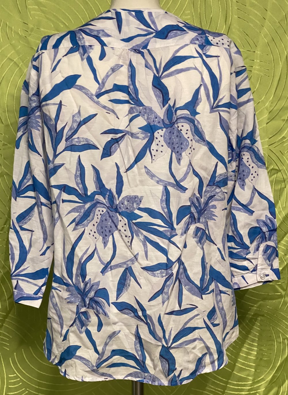 Eterna Leinen Damen Bluse in der Größe 38  im sehr guten Zustand