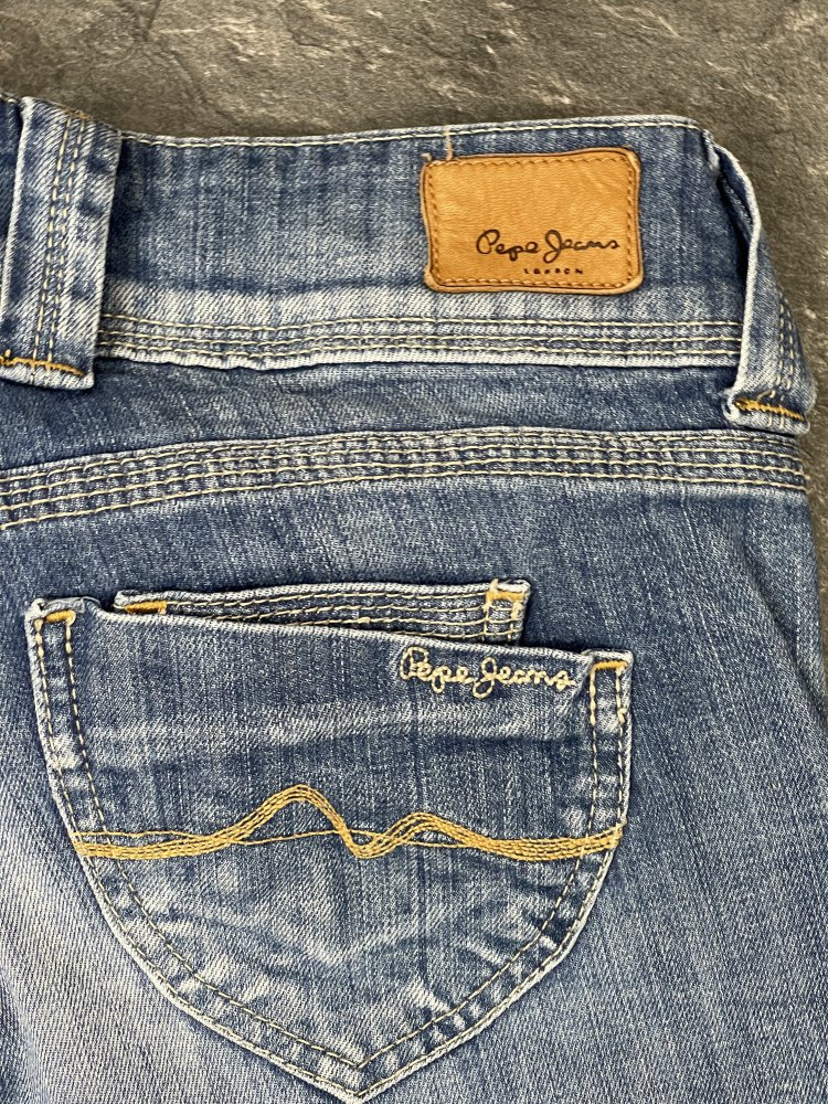 Pepe Jeansshorts - Größe 28