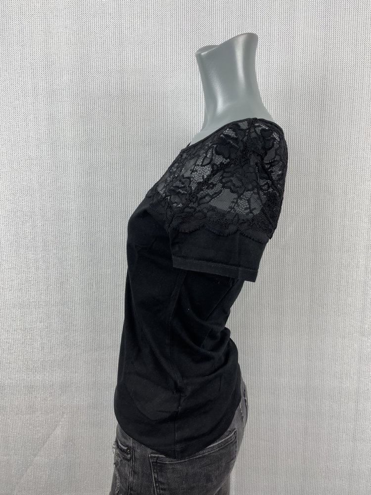 Süßes Shirt H&M mit Spitze - Größe S