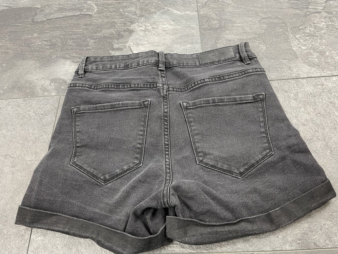 Vero Moda Jeansshorts - Größe 36