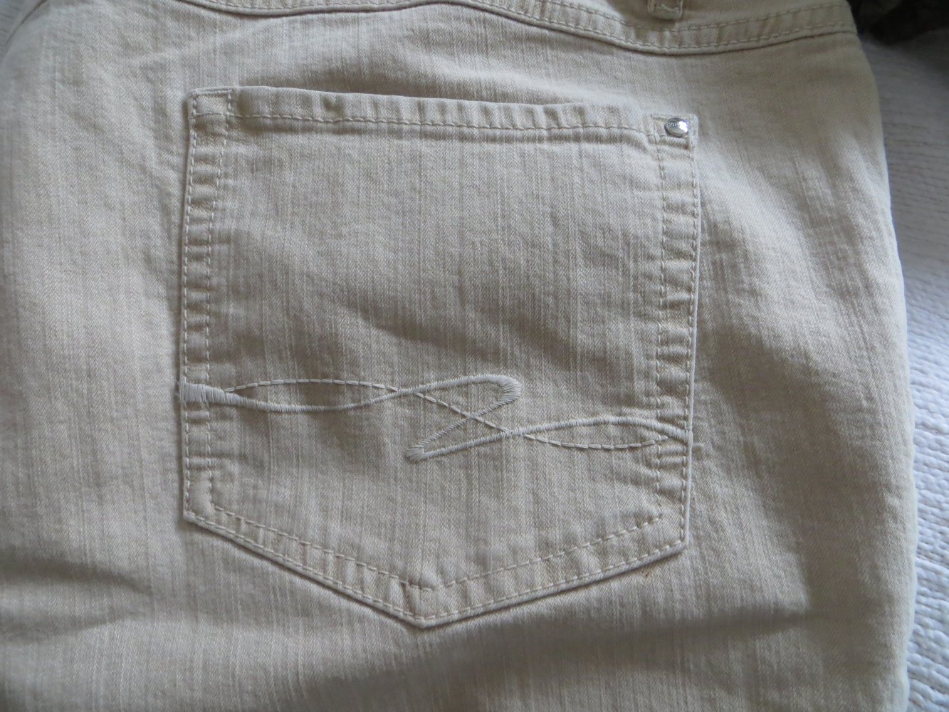 beige Zerres-Jeans, Gr 50K,   Innenbeinlänge 75cm, Fußweite 22cm