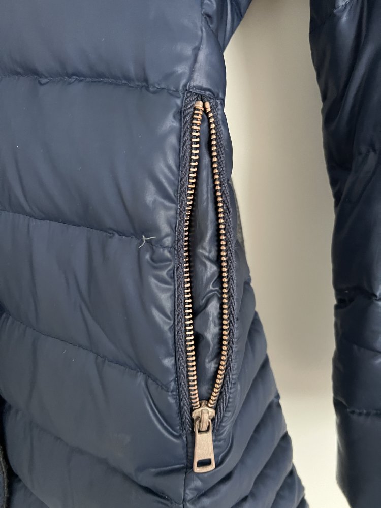Esprit Daunenmantel