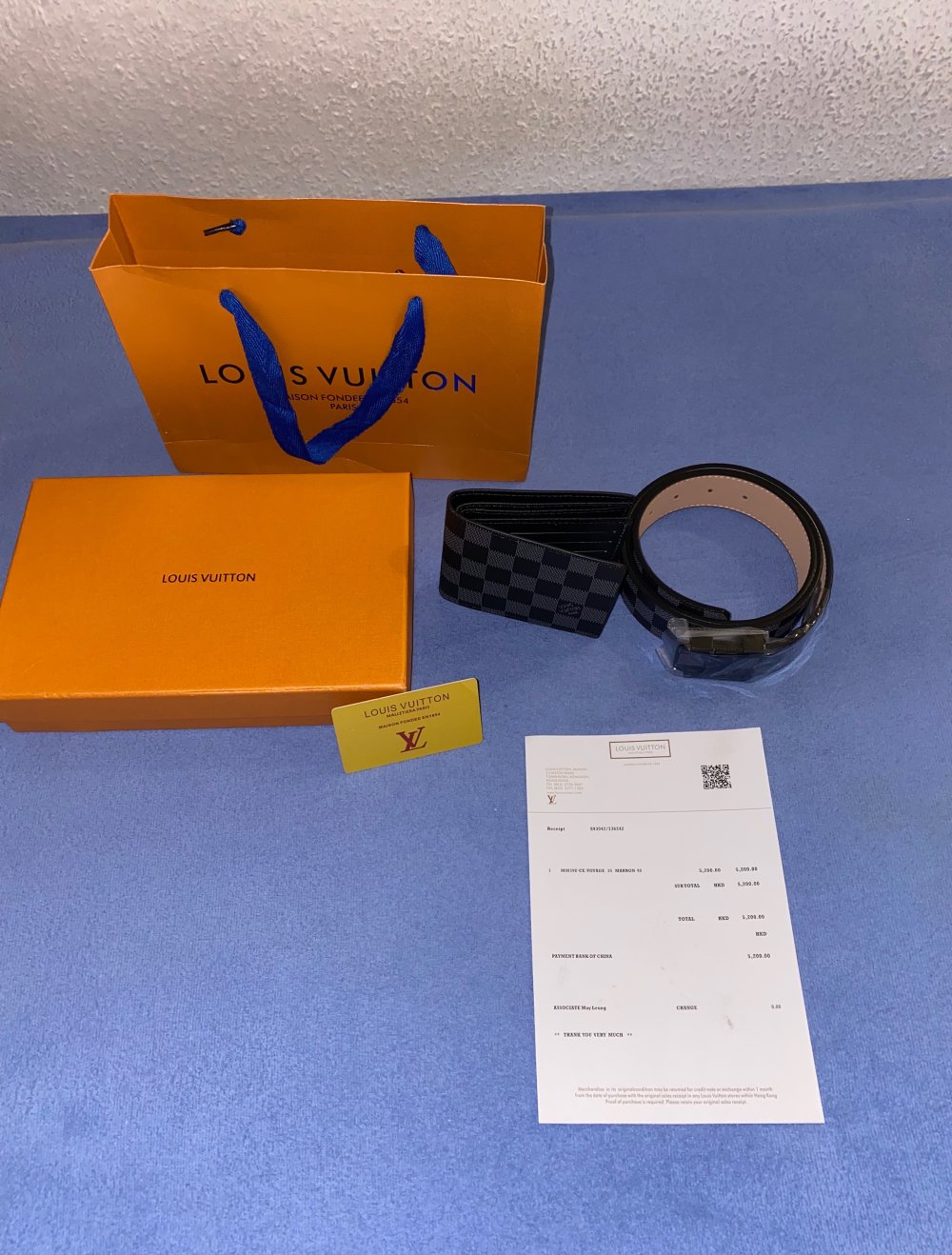Louis Vuitton Gürtel und Portmonee
