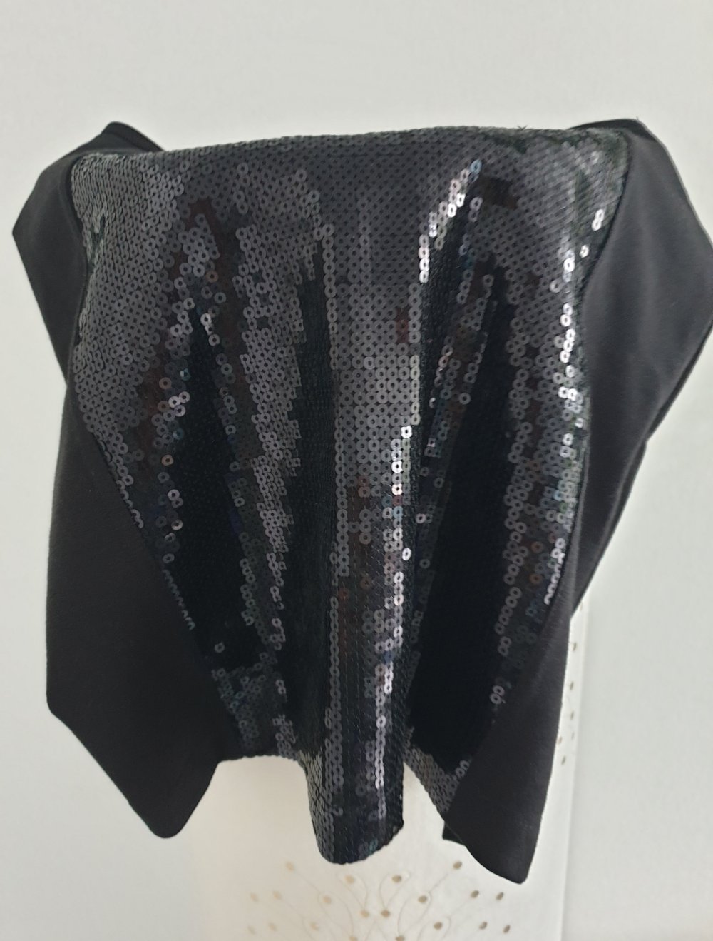 Rock Neu Gr 38 schwarz mit Pailletten Neu mit Etikett