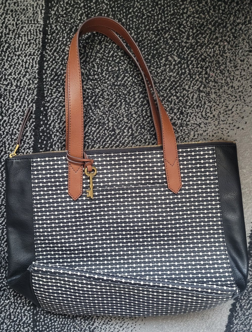 Handtasche