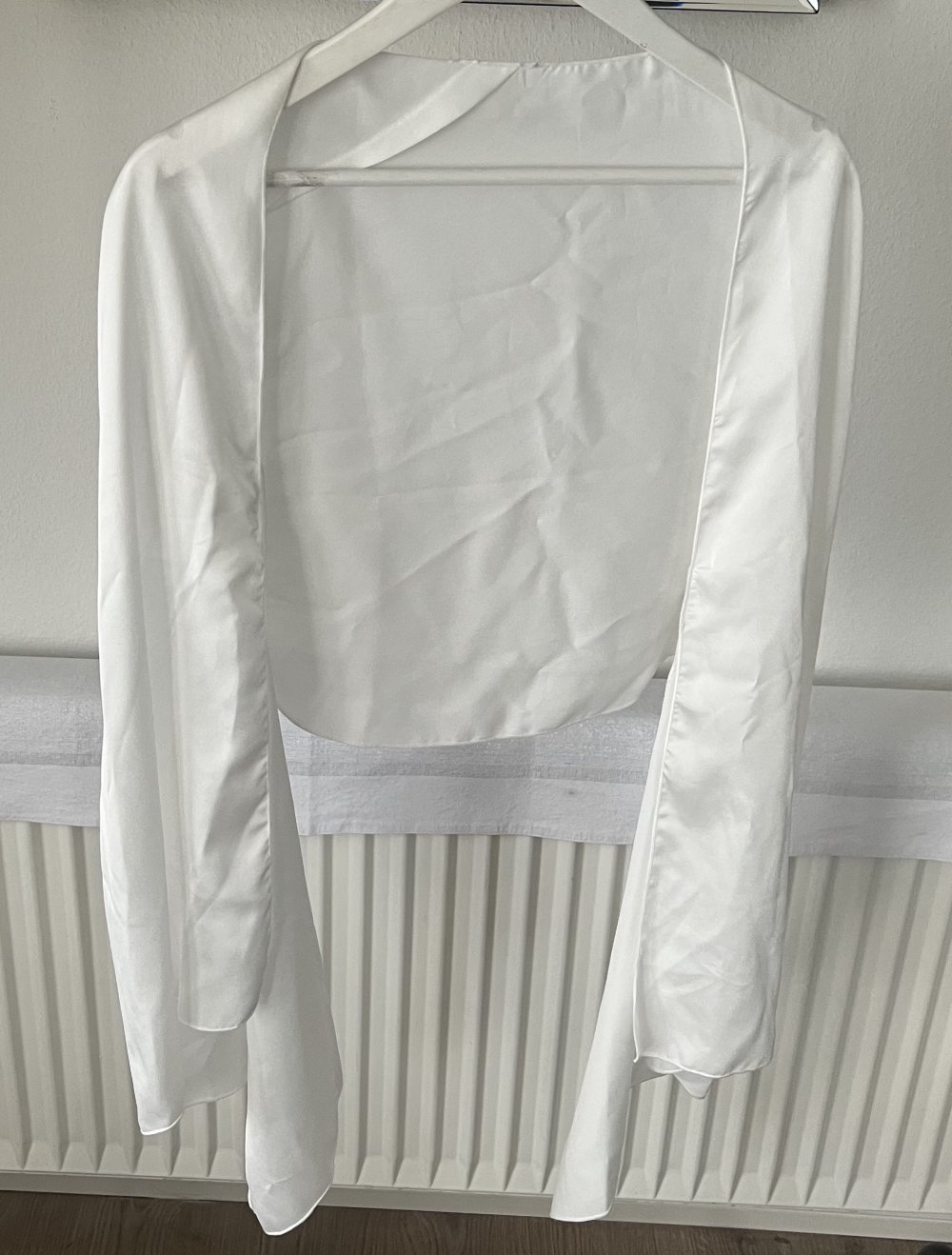 Bolero Jäckchen weiß