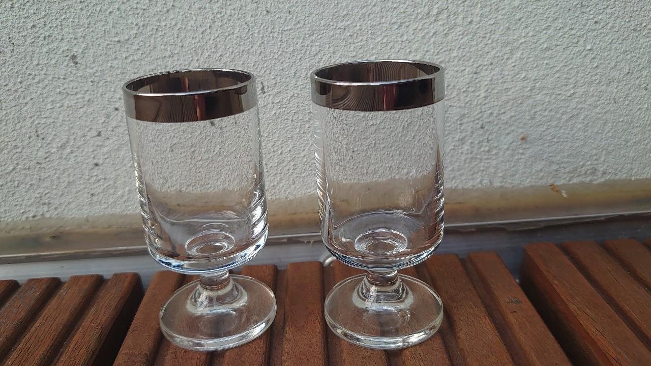 Glas Gläser Likörglas 2 Stück 70er / 80er Jahre original Vintage silberner Rand 