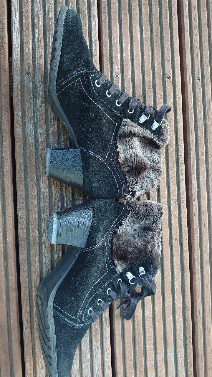 Schuhe Stiefel Vintage Größe 41 Tamaris 