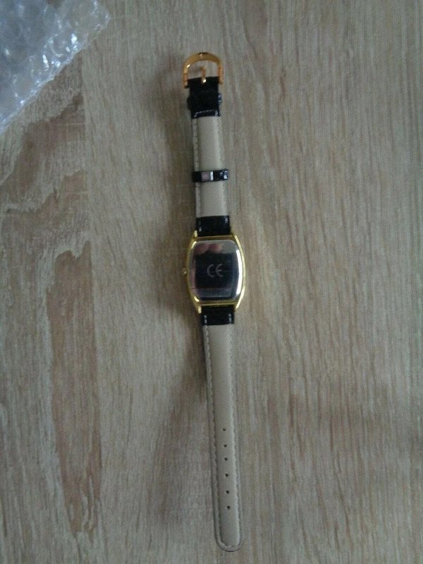 Armbanduhr