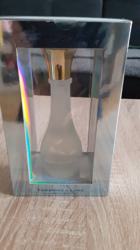 Forbidden Love Eau De Parfum