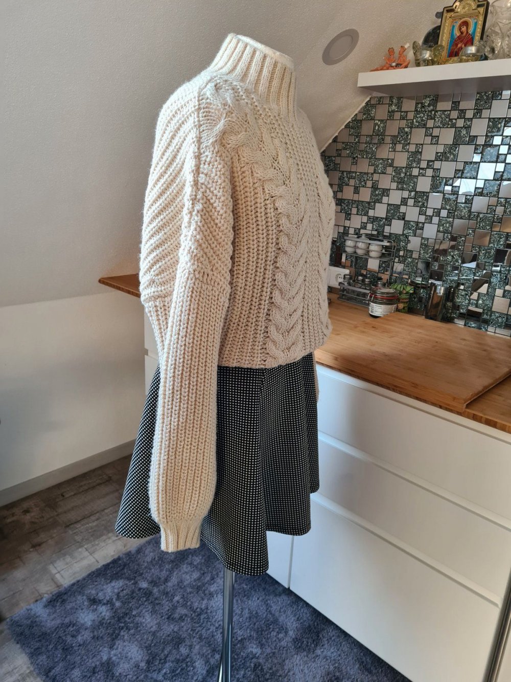Pulli Grobstrickpullover Cropped Pullover Vero Moda Gr. S creme